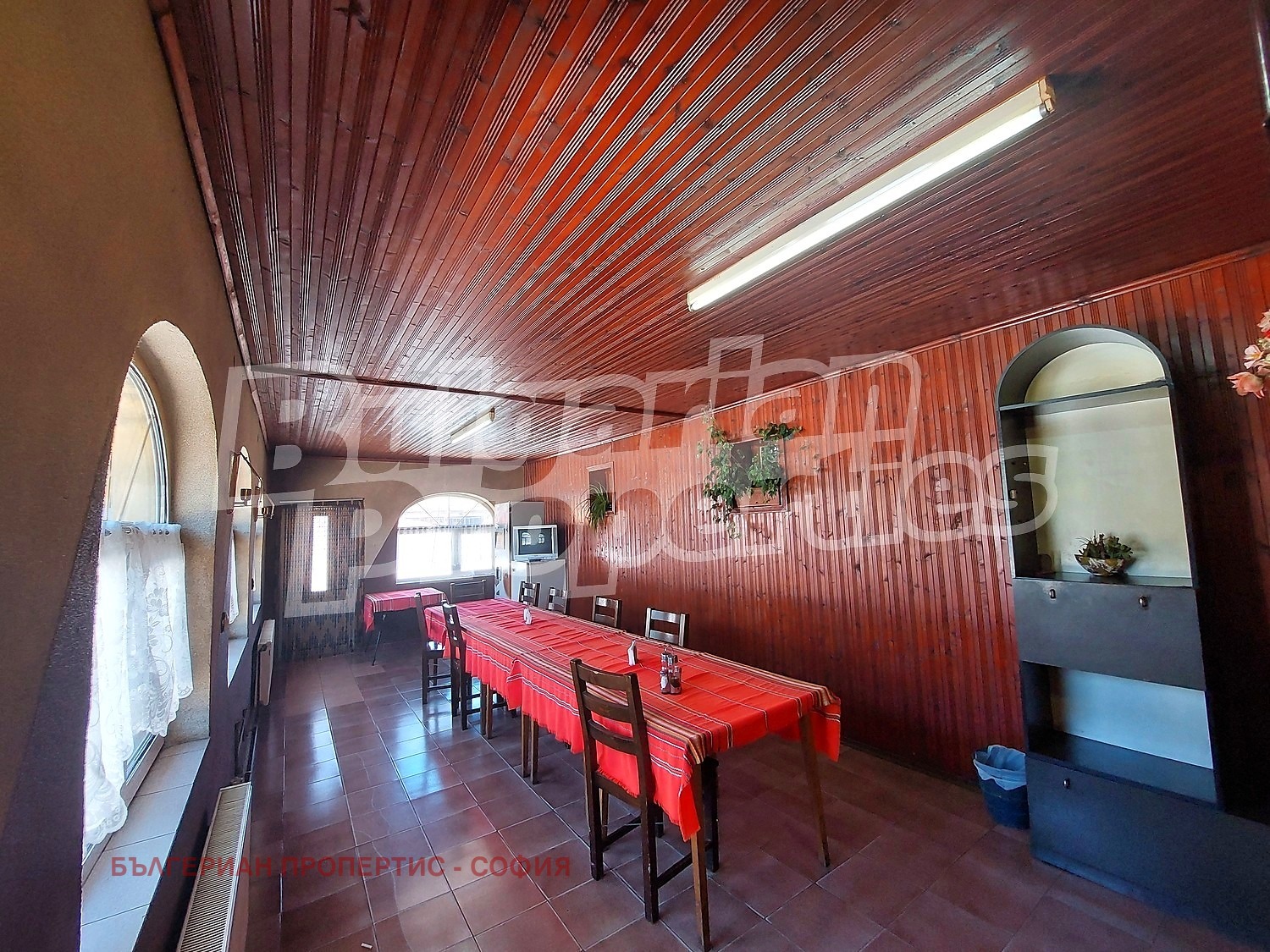 Продава ХОТЕЛ, гр. Златица, област София област, снимка 13 - Хотели - 53608856