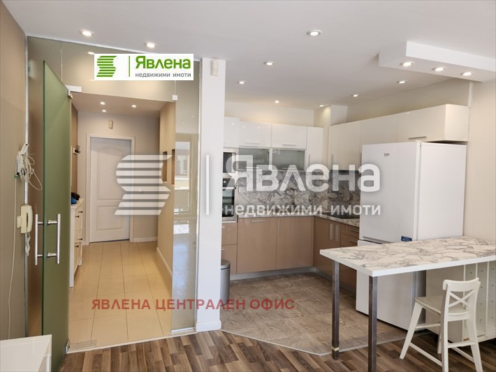 Продава 3-СТАЕН, гр. София, Редута, снимка 2 - Aпартаменти - 47358796