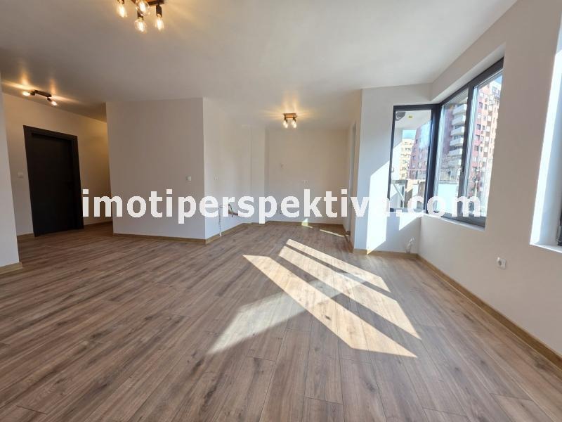 Продава 3-СТАЕН, гр. Пловдив, Кършияка, снимка 2 - Апартаменти - 54146160