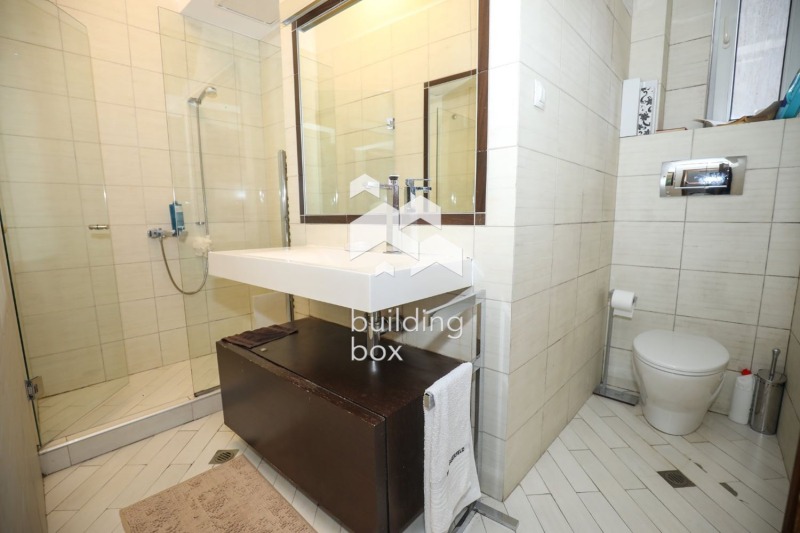 Na prodej  3+ ložnice Sofia , Centar , 140 m2 | 27661705 - obraz [9]