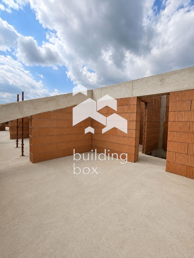 Продава КЪЩА, гр. Аксаково, област Варна, снимка 13 - Къщи - 56213706