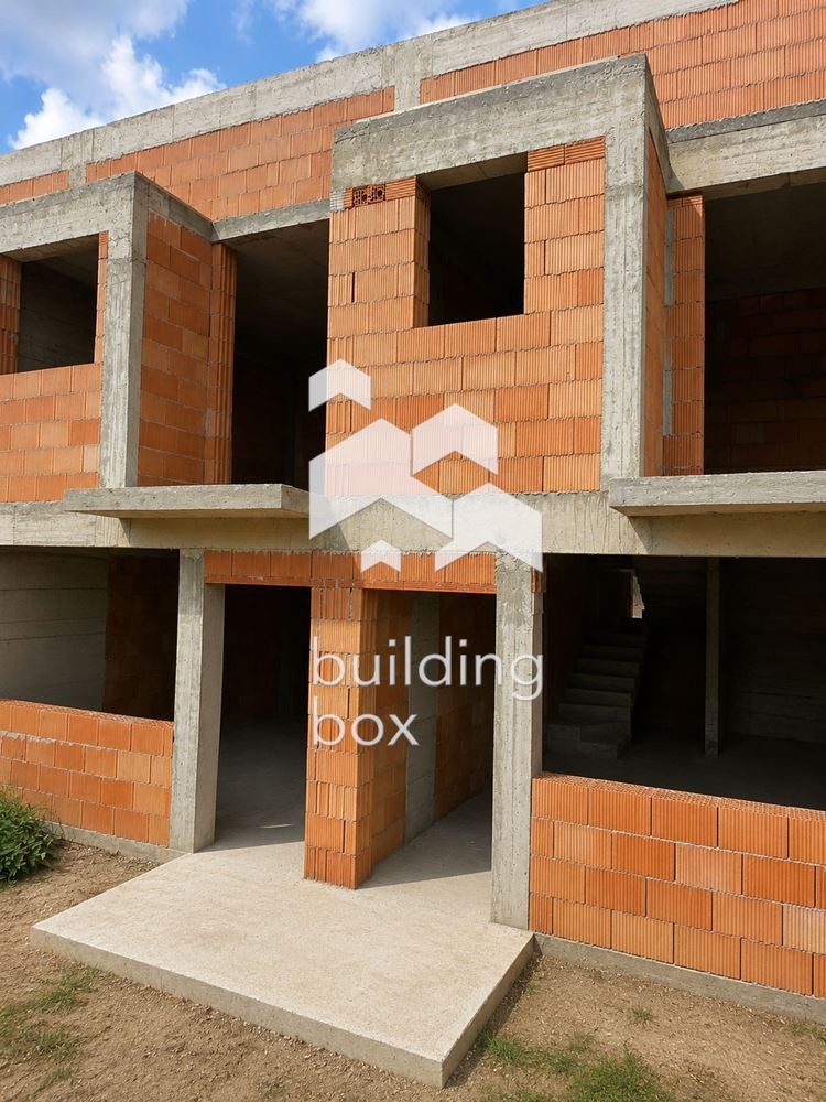 Продава КЪЩА, гр. Аксаково, област Варна, снимка 6 - Къщи - 56213706