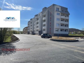 Продажба на имоти в с. Горна Малина, област София - изображение 12 