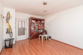 2 bedroom Zona B-18, Sofia 8