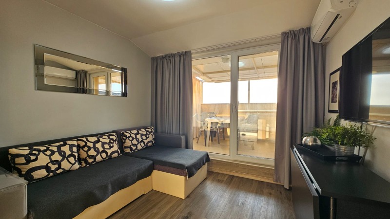 À venda  1 quarto região Burgas , k.k. Slantchev briag , 49 m² | 67718495 - imagem [3]