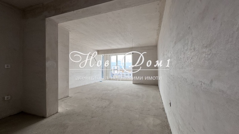 In vendita  2 camere da letto Plovdiv , Gagarin , 126 mq | 76349341 - Immagine [2]