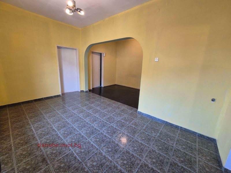 Продается  2 спальни Русе , Център , 65 кв.м | 44054184 - изображение [3]
