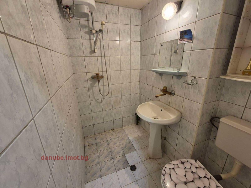 Продается  2 спальни Русе , Център , 65 кв.м | 44054184 - изображение [10]