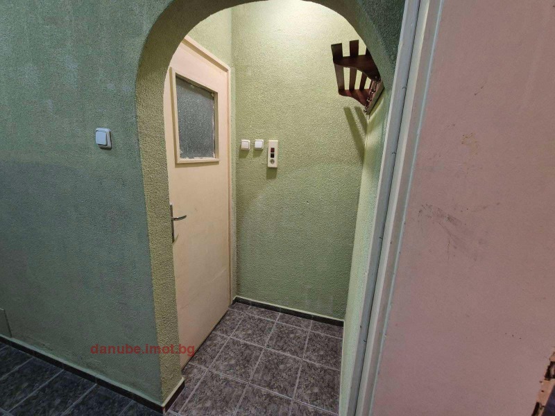 Продается  2 спальни Русе , Център , 65 кв.м | 44054184 - изображение [9]