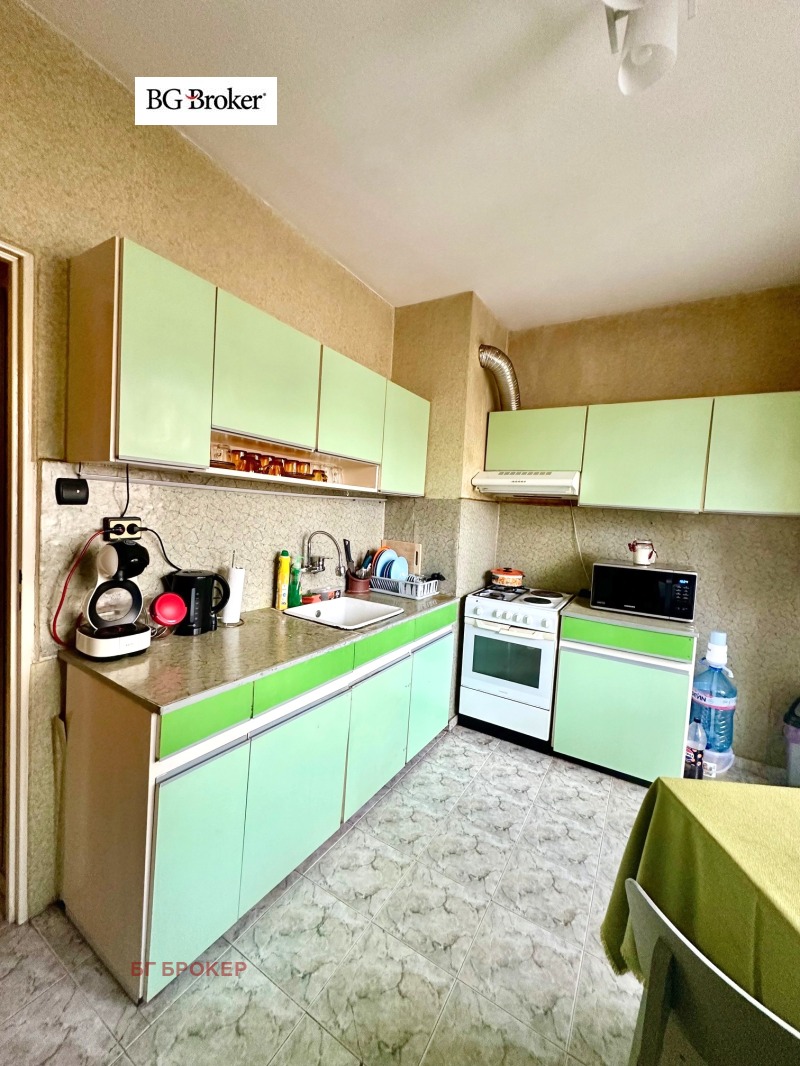 Продава 3-СТАЕН, гр. София, Младост 3