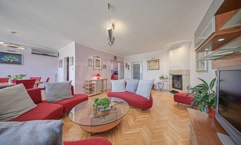 For Sale  Maisonette Sofia , Gotse Delchev , 182 sq.m | 39550998