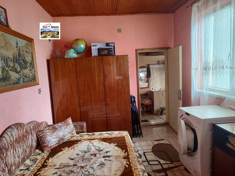 Продава  Къща град Добрич , Център , 100 кв.м | 64646012 - изображение [7]
