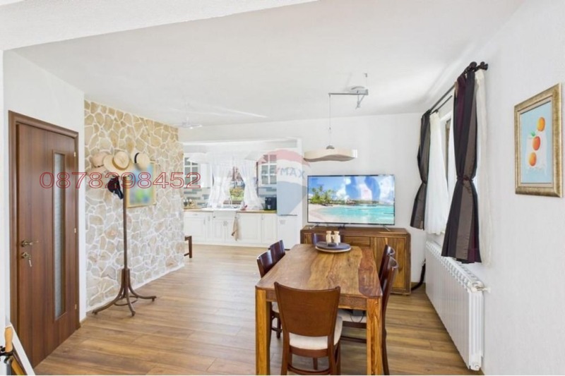 Продава КЪЩА, гр. Сандански, област Благоевград, снимка 9 - Къщи - 53003822