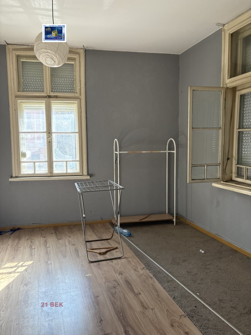 Продава КЪЩА, гр. Пловдив, Център, снимка 3 - Къщи - 53366890