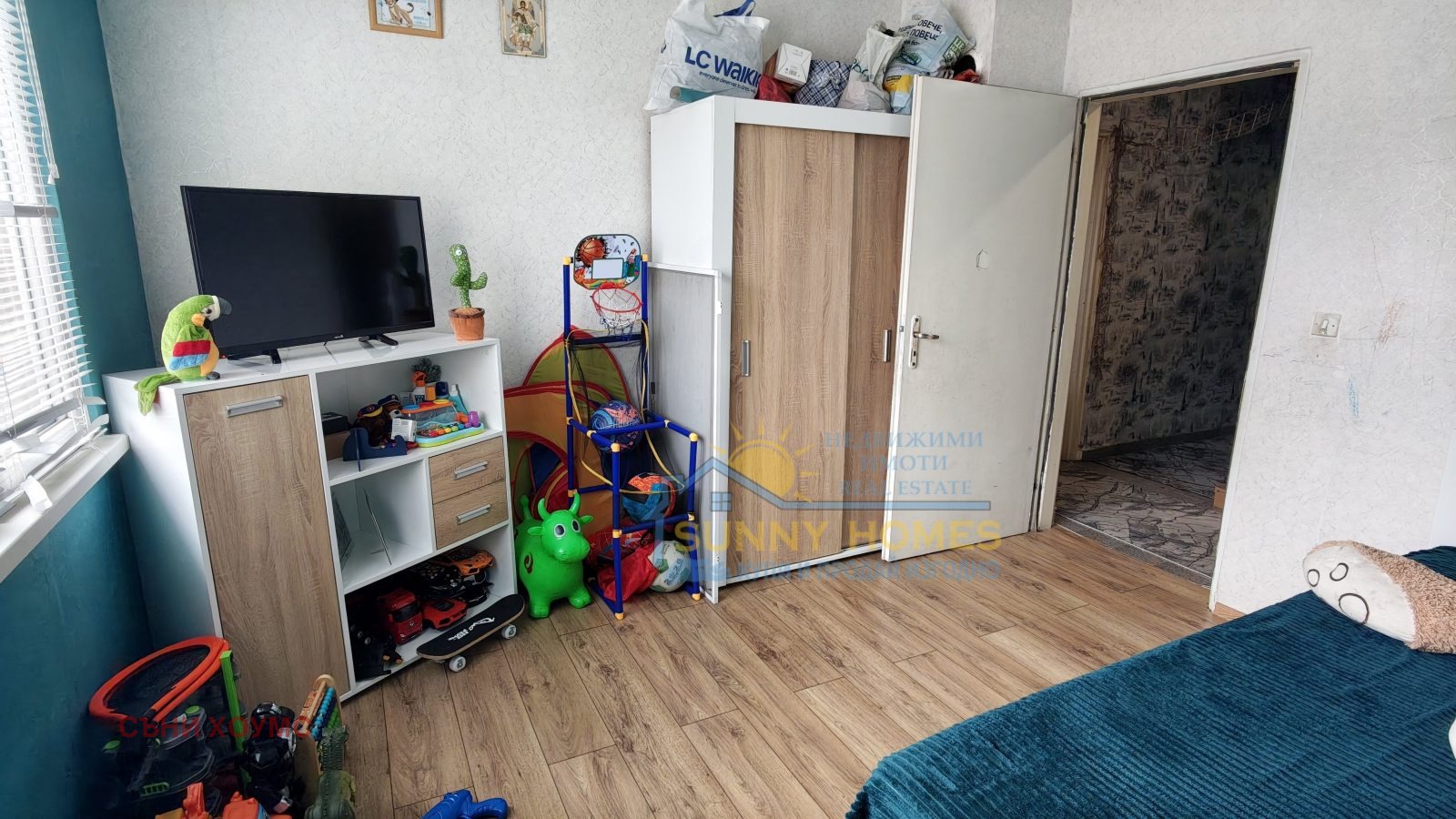 Продава 3-СТАЕН, гр. Велико Търново, Зона Б, снимка 2 - Апартаменти - 54075078