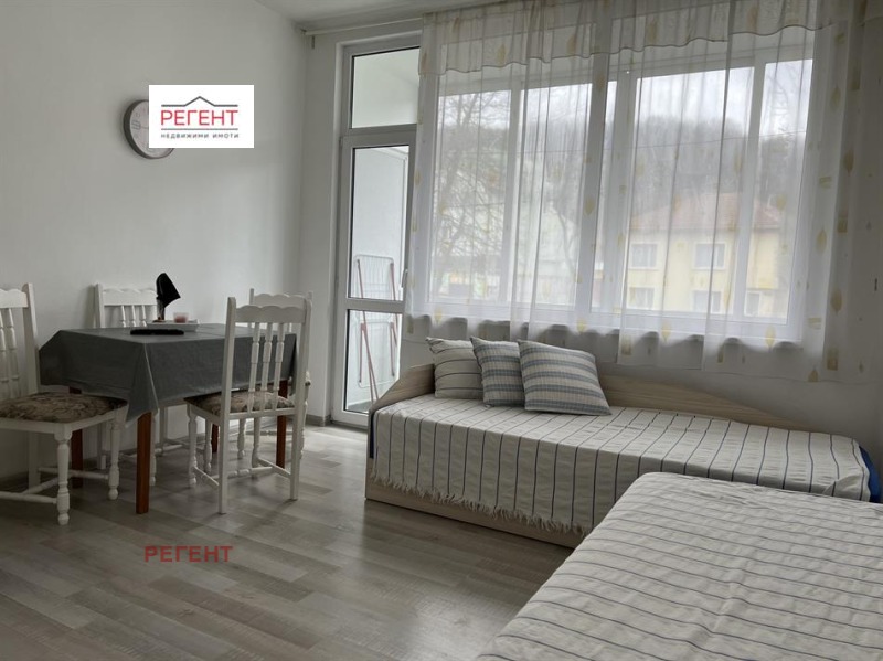 Продава 2-СТАЕН в град Габрово, Бичкиня - 68 кв.м / 76 693.78 € » 150 000 лв., РЕГЕНТ
