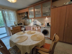 3-стаен град Хасково, Любен Каравелов 1