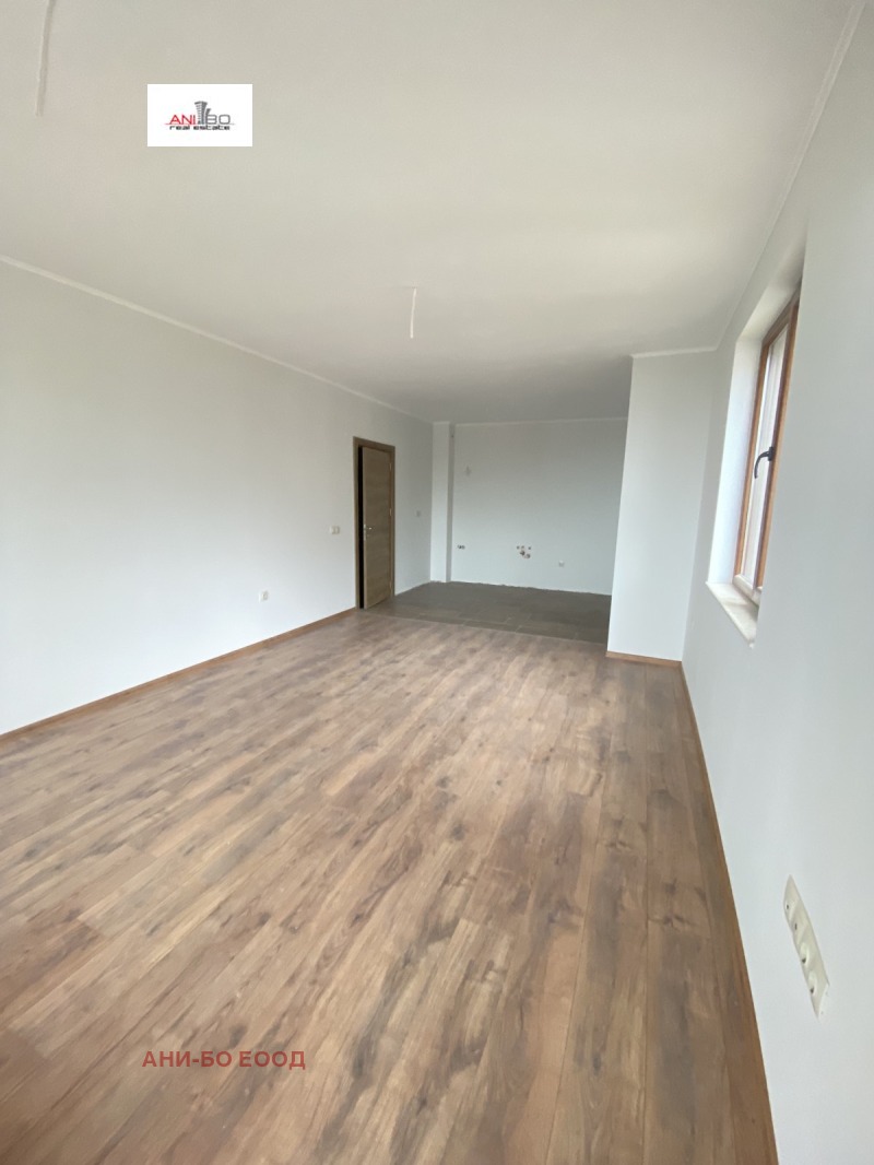 Na sprzedaż  1 sypialnia Warna , Winica , 73 mkw | 70262262 - obraz [3]