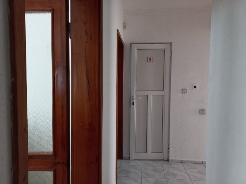 In vendita  2 camere da letto Sofia , Oborishte , 103 mq | 48095362 - Immagine [9]