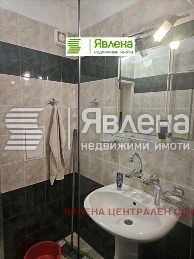 Продава 3-СТАЕН, гр. София, Лагера, снимка 8 - Aпартаменти - 48577977