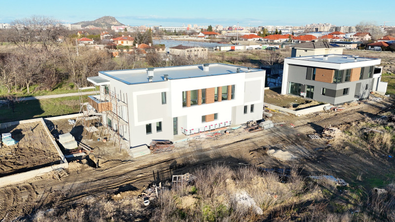 Продава КЪЩА, гр. Пловдив, Терзиите, снимка 4 - Къщи - 49448275