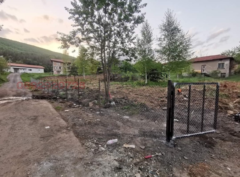 Продава ПАРЦЕЛ, с. Гинци, област София област, снимка 3 - Парцели - 53126191