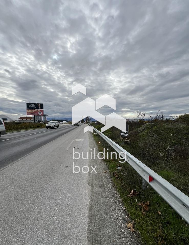 Продава ПАРЦЕЛ, с. Труд, област Пловдив