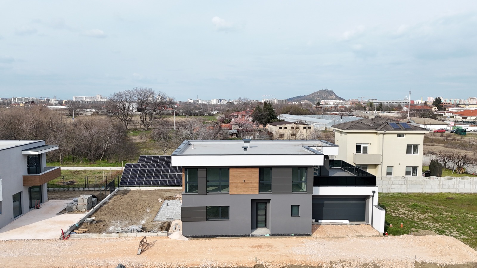 Продава КЪЩА, гр. Пловдив, Терзиите