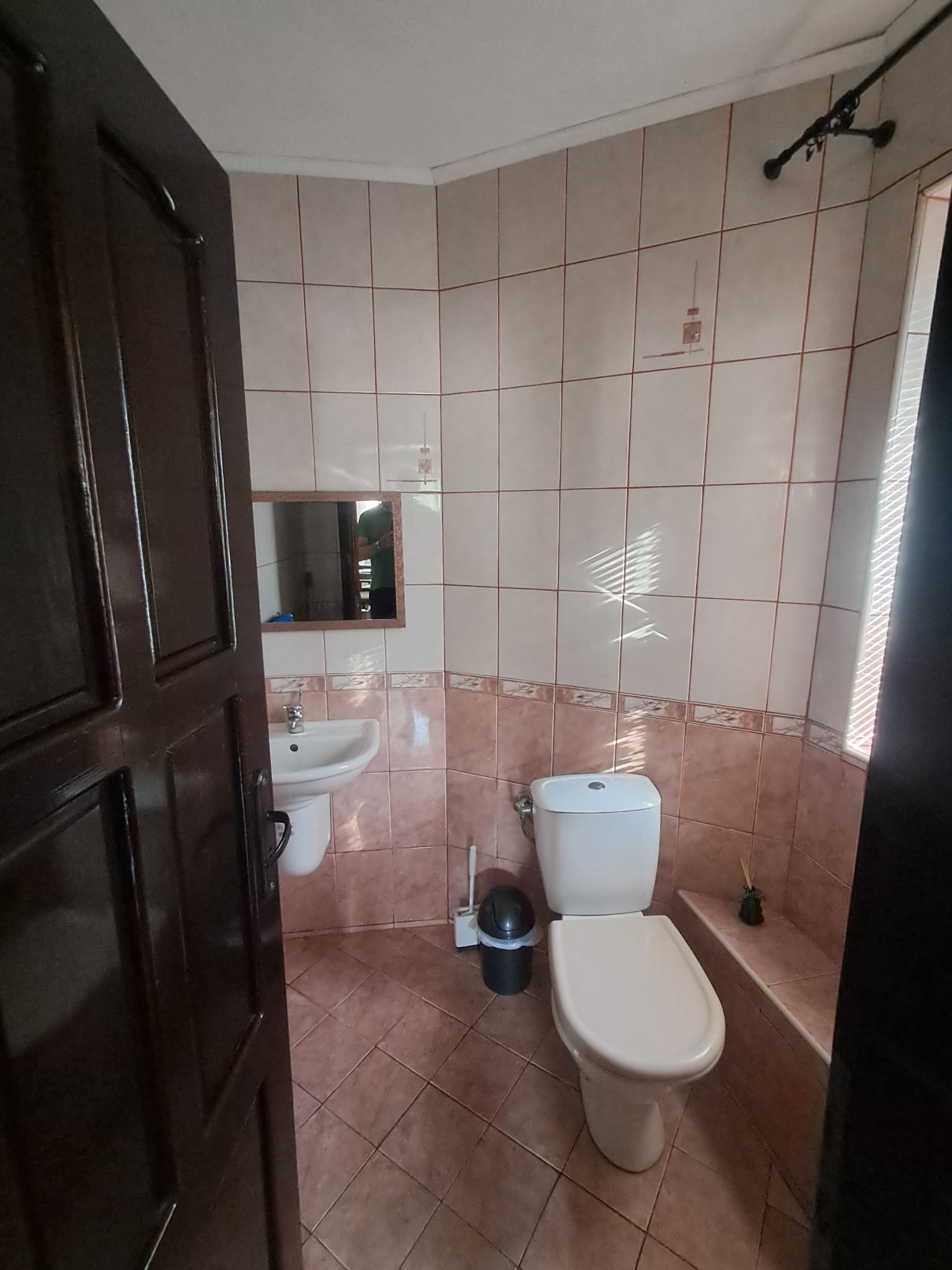 Продава КЪЩА, с. Бата, област Бургас, снимка 6 - Къщи - 56019129