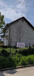 Продава КЪЩА, област Стара Загора, с. Ягода • 75000 € / 146687.25 лв. • 19672103 12