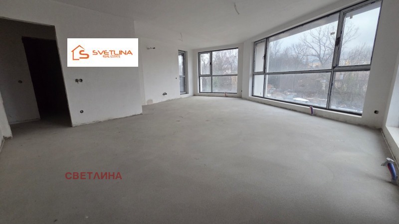 Продава 3-СТАЕН в град София, Малинова долина - 146 кв.м / 352 000 € » 688 452.16 лв., СВЕТЛИНА