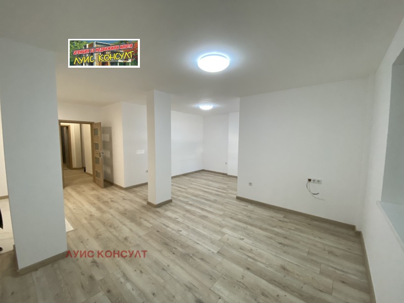 Na sprzedaż  2 sypialnie Montana , Szirok centar , 114 mkw | 92910601 - obraz [5]