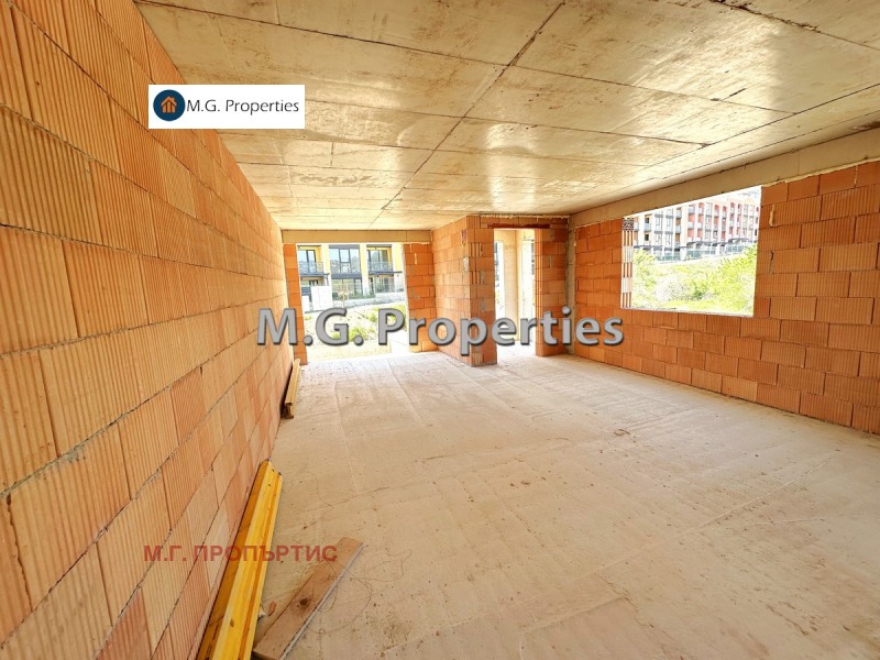 À venda  2 quartos Varna , k.k. Sv.Sv. Konstantin i Elena , 96 m² | 92247394 - imagem [2]