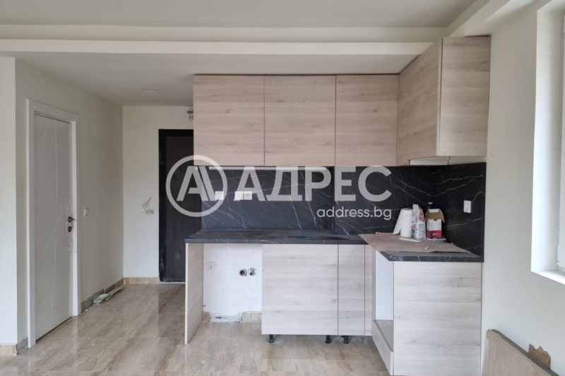Продава МНОГОСТАЕН, гр. София, Център, снимка 7 - Апартаменти - 52505011
