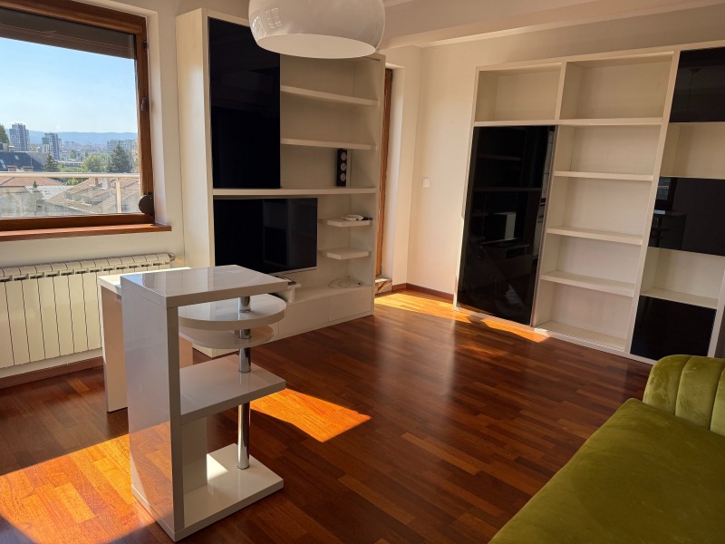 À venda  Casinha Sofia , Iztok , 402 m² | 70443940 - imagem [4]