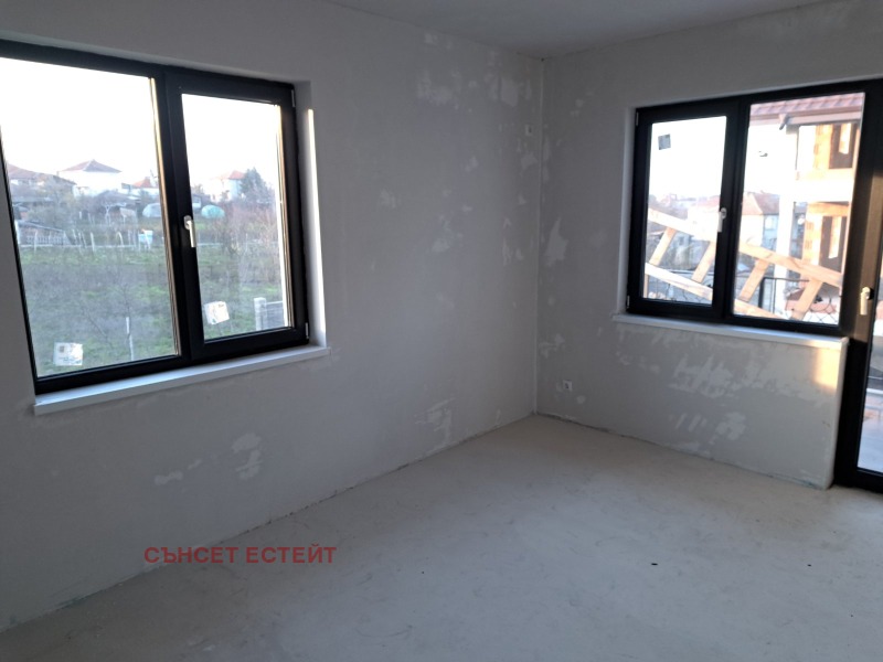 Продава КЪЩА, гр. Бургас, с. Маринка, снимка 7 - Къщи - 53346628