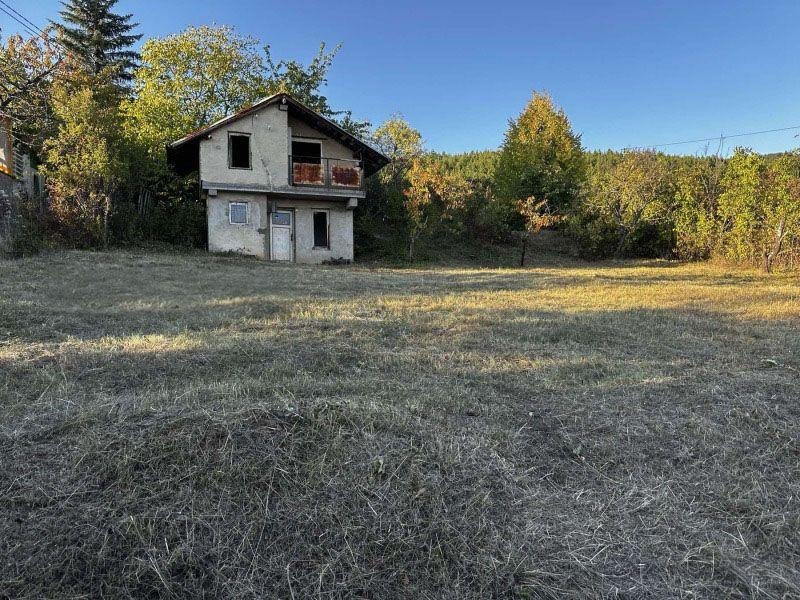 Продава КЪЩА, гр. София, с. Желява