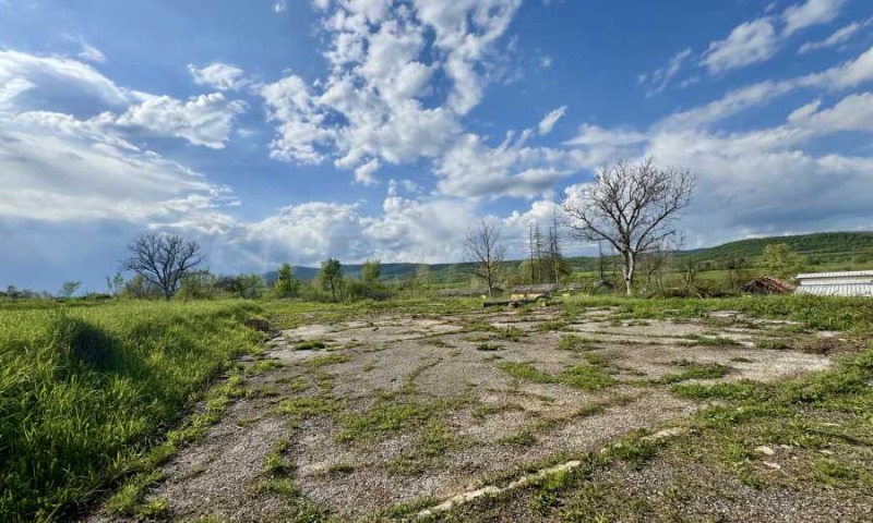Na prodej  Spiknutí oblast Loveč , Trojan , 4860 m2 | 55818612 - obraz [3]