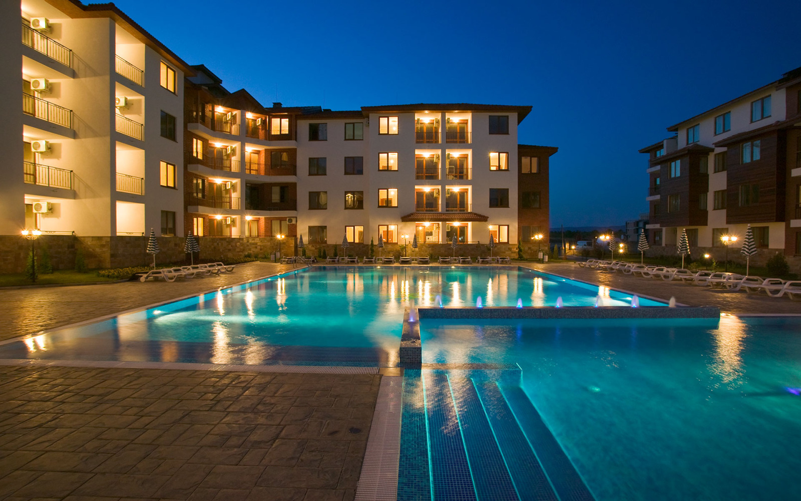 Продава 4-СТАЕН, с. Равда, област Бургас