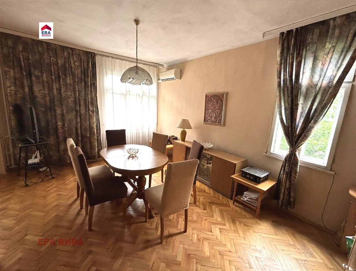Продава МНОГОСТАЕН, гр. София, Оборище, снимка 11 - Апартаменти - 54815767