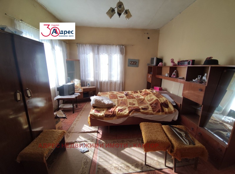 Продава ЕТАЖ ОТ КЪЩА в град Пазарджик, Ябълките - 127 кв.м / 47 000 € » 91 924.01 лв., АДРЕС НЕДВИЖИМИ ИМОТИ - КАНТОРА ПАЗАРДЖИК
