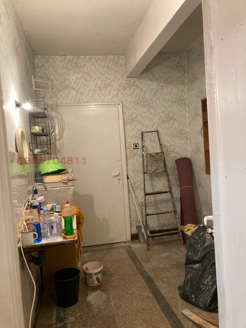 Продава 2-СТАЕН, гр. Бобов дол, област Кюстендил, снимка 12 - Апартаменти - 52780030