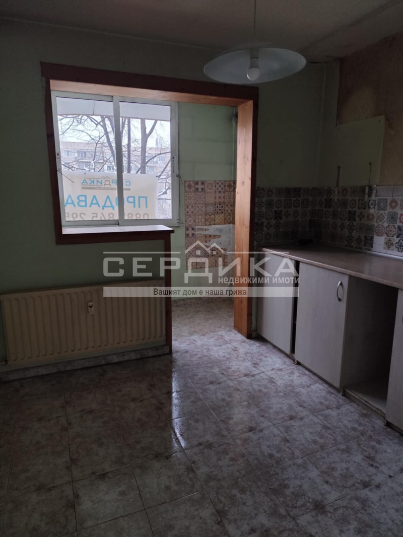 Продава 3-СТАЕН, гр. София, Изгрев, снимка 4 - Aпартаменти - 48693257