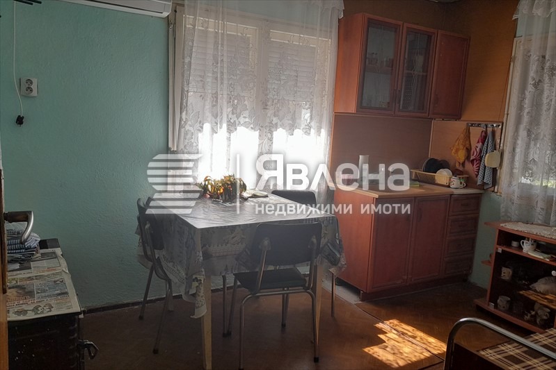 Продава КЪЩА, с. Войводиново, област Пловдив, снимка 9 - Къщи - 48093782