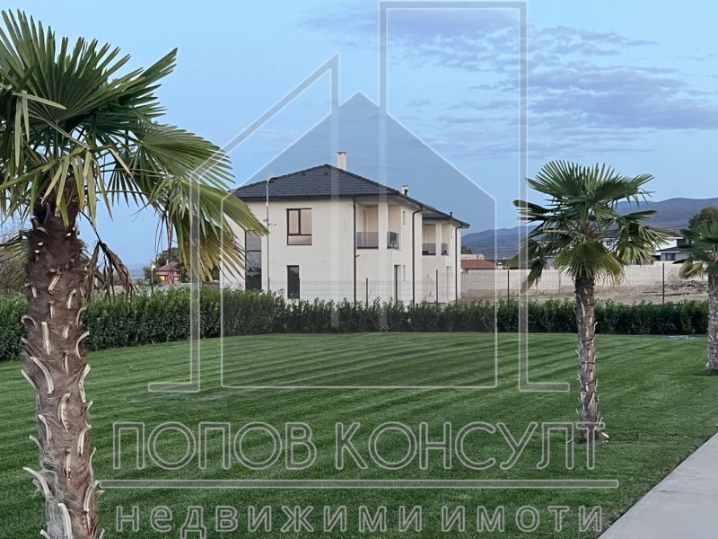 Продава  Къща област Пловдив , с. Брестник , 226 кв.м | 58700278