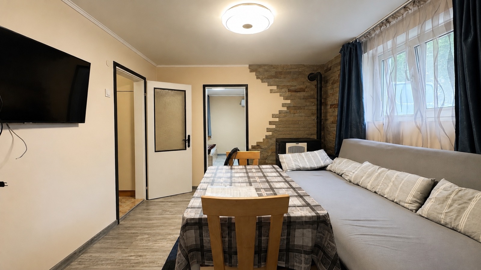 Продава 2-СТАЕН, гр. Стара Загора, Ремиза