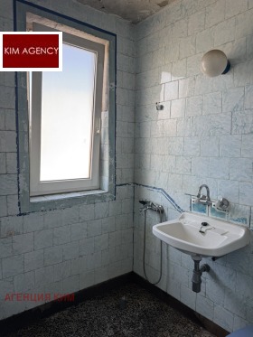������� 3-����� | Imot.bg � ����� ������ 12