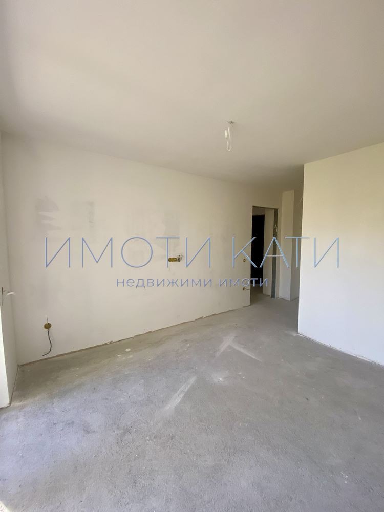 De vânzare  1 dormitor Pernic , Țentâr , 97 mp | 52423362 - imagine [7]