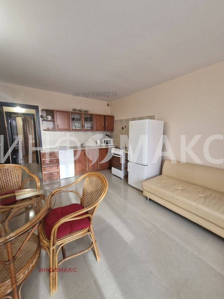 Продава 2-СТАЕН, гр. Поморие, област Бургас, снимка 2 - Апартаменти - 53616108