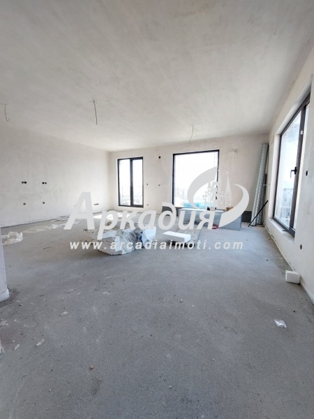 For Sale  3+ bedroom Plovdiv , Tsentar , 214 sq.m | 65058807 - image [3]